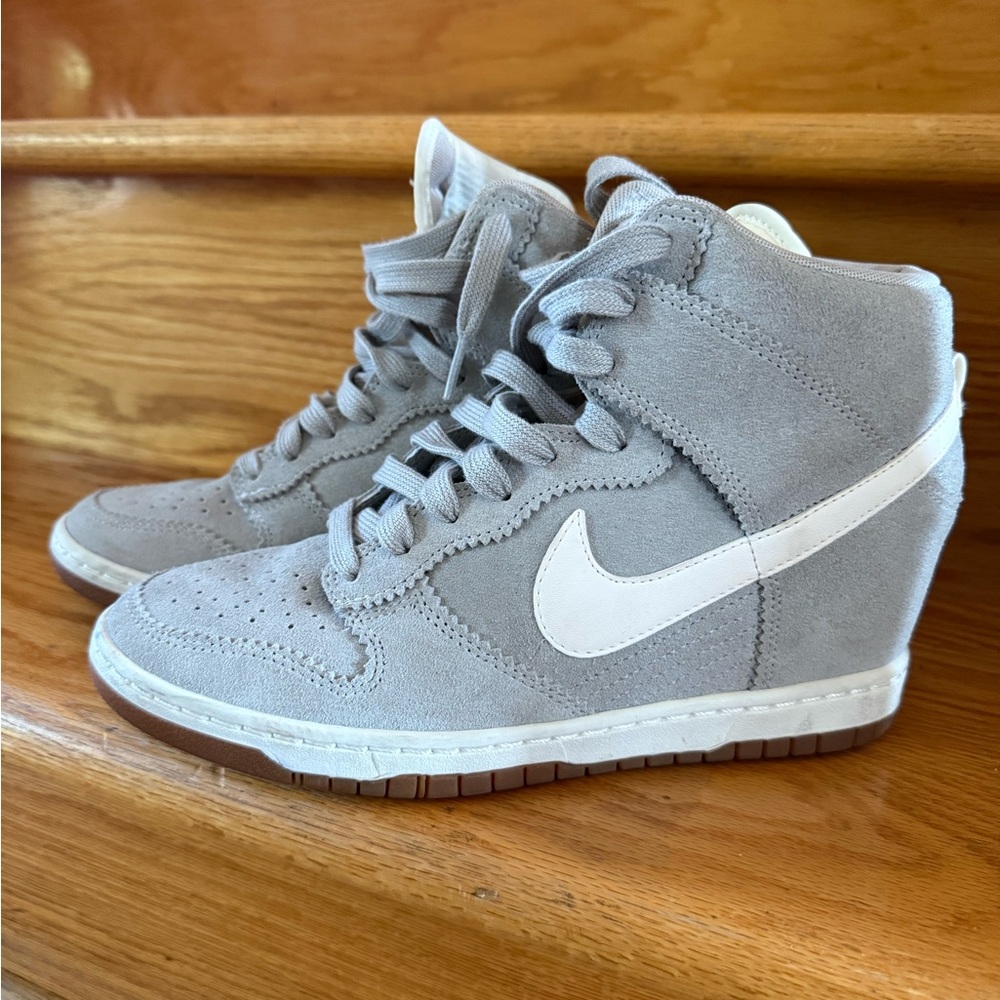 Nike WMNS DUNK SKY HI SZ 9